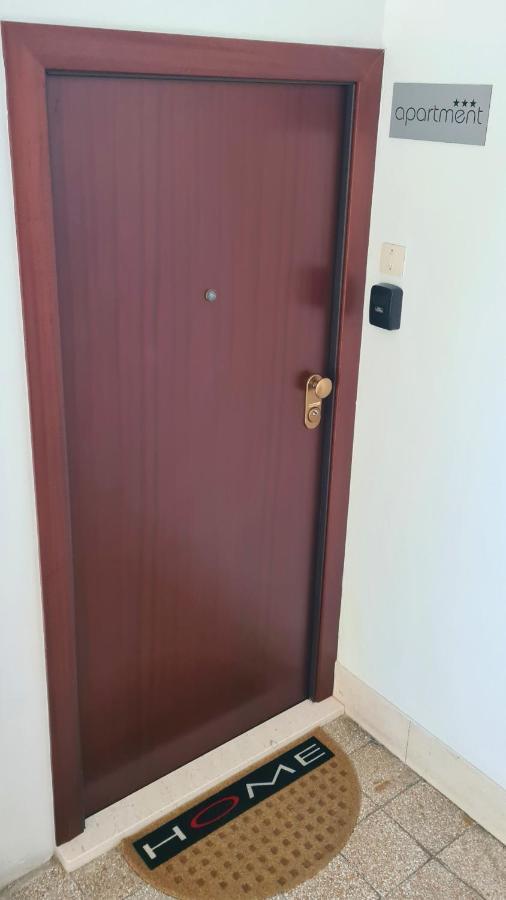 Apartment Sara Poljud سبليت المظهر الخارجي الصورة