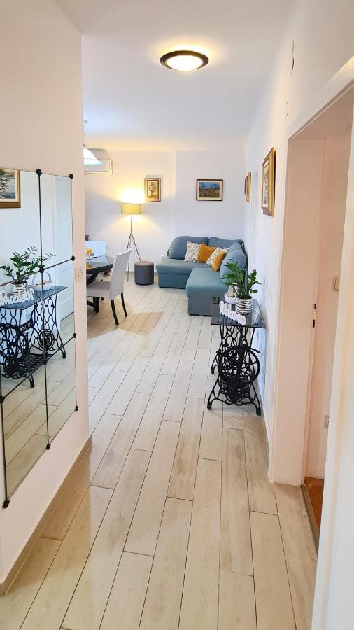 Apartment Sara Poljud سبليت المظهر الخارجي الصورة